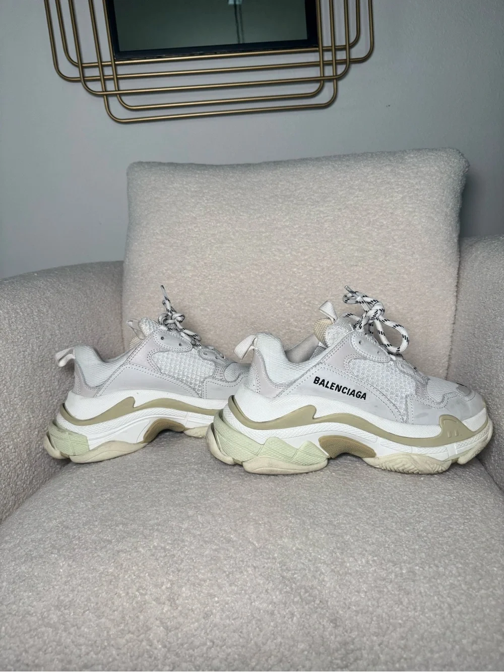 Balenciaga Women’s Triple S Off-White Cream Chunky Sneaker - Picture 5 of 6